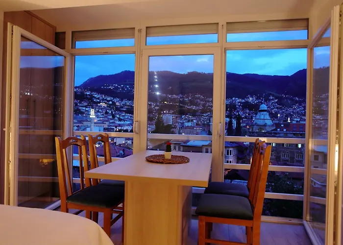 Deluxe Bellevue 아파트